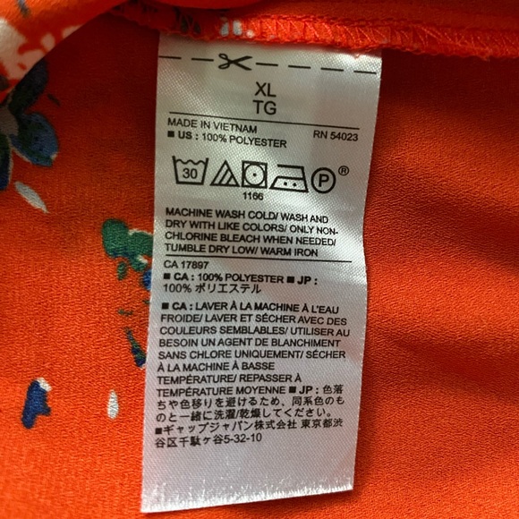 Banana Republic Blouse - Picture 3 of 4